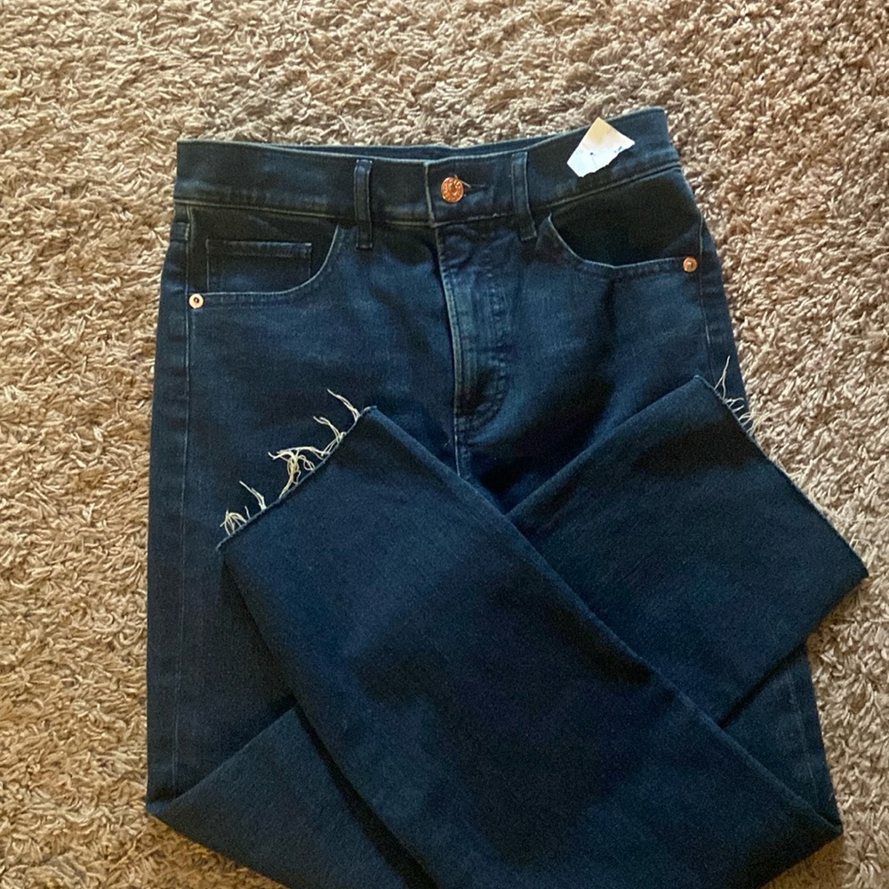 NWOT Express Distressed Denim Ankle Jeans